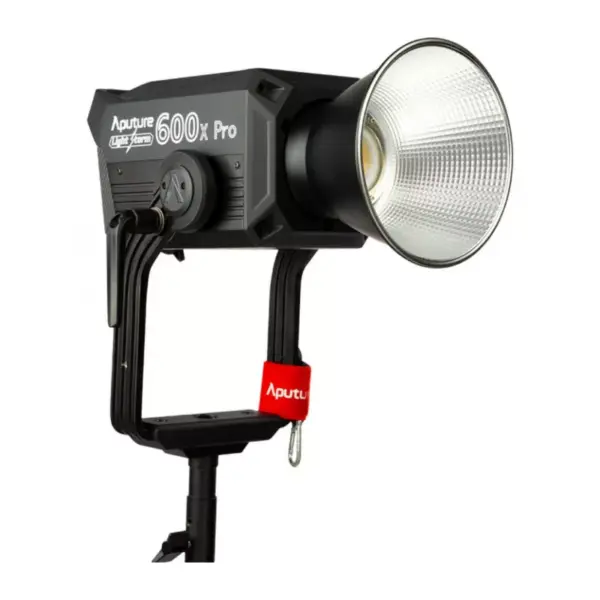 Светодиодный осветитель Aputure LS 600X